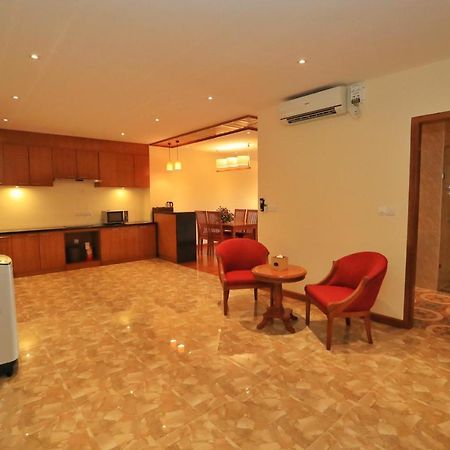 Sunset Palace View Suites Mandalay Bagian luar foto