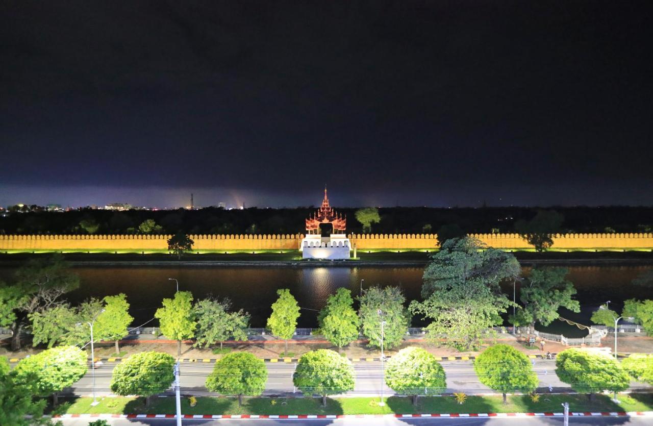 Sunset Palace View Suites Mandalay Bagian luar foto