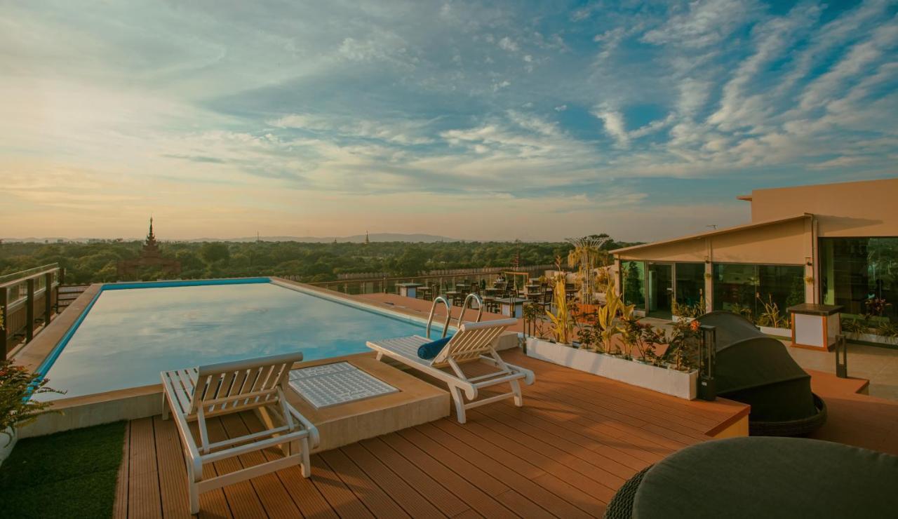 Sunset Palace View Suites Mandalay Bagian luar foto