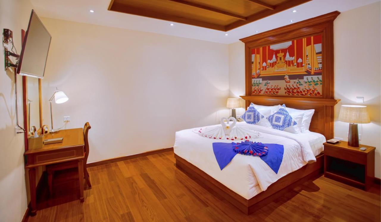 Sunset Palace View Suites Mandalay Bagian luar foto