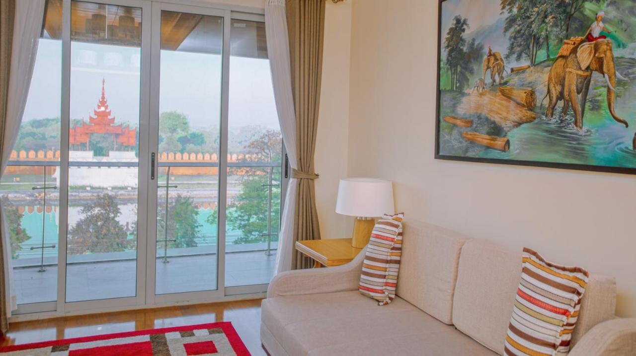Sunset Palace View Suites Mandalay Bagian luar foto